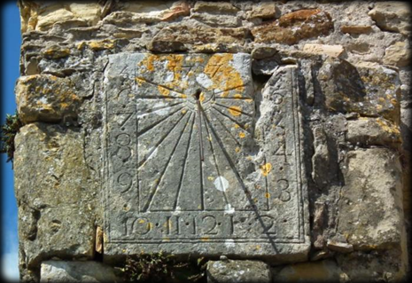 Figure 100 Eglise cadran solaire
