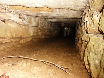 Figure 166-4 Tunnel